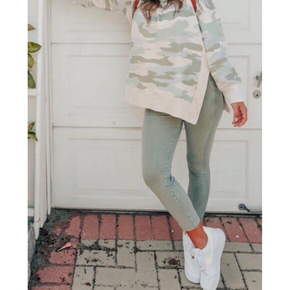 aerie Pants - AERIE OFFLINE Distressed Sage Green High-Waist Seamless Women's Leggings XS